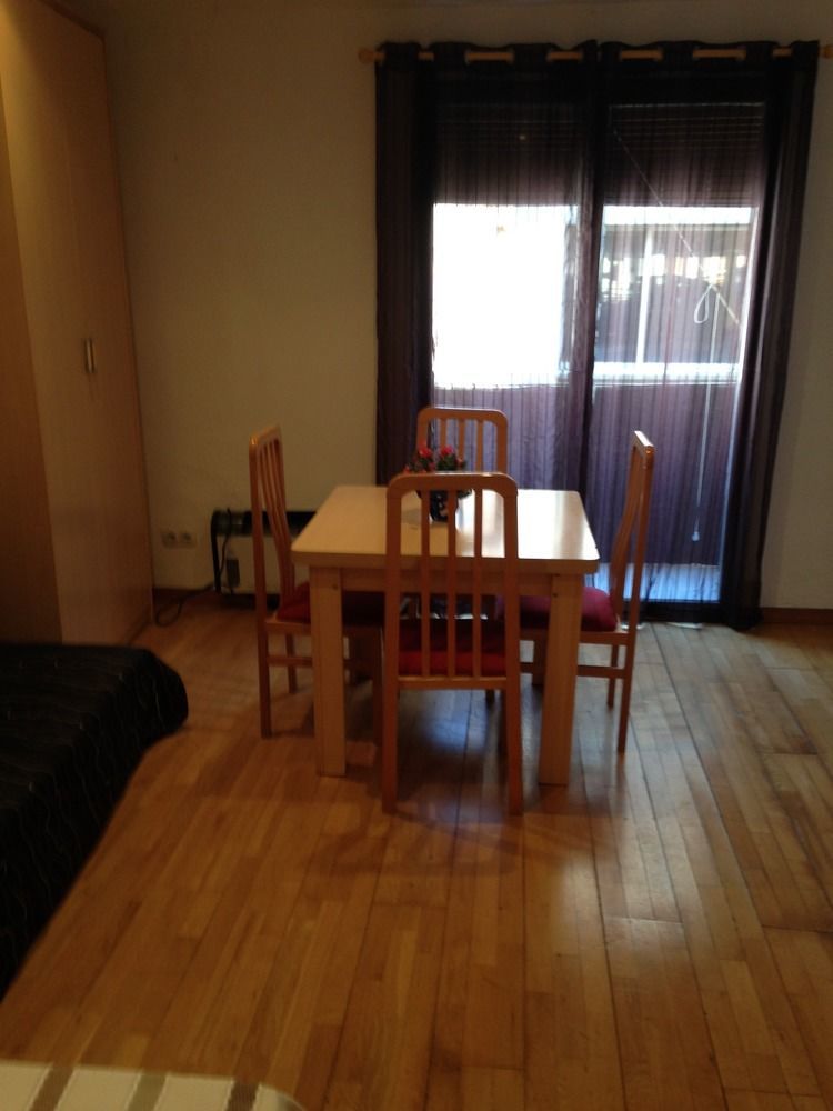 Sm Apartments Лерида Экстерьер фото